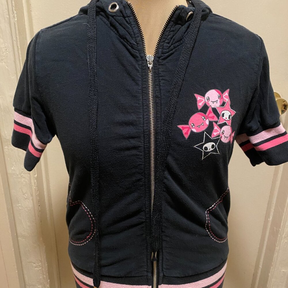 Y2K Tokidoki zip up rare black and pink skull  top